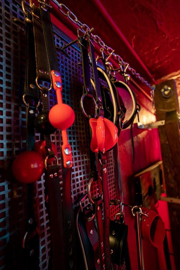 Apartamento Brighton Erotic Boudoir Exterior foto