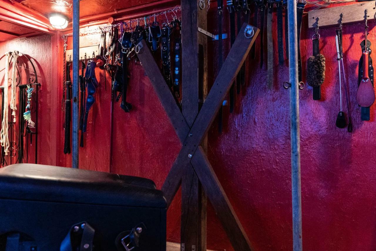 Apartamento Brighton Erotic Boudoir Exterior foto